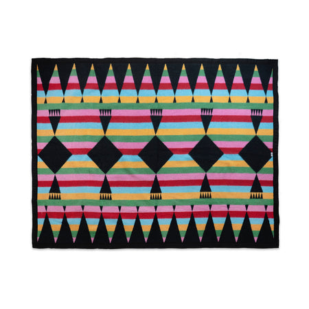 Native-Designed Wool and Cotton Blankets – Eighth Generation
